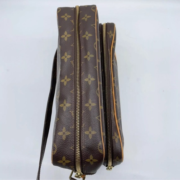 Louis Vuitton Nile Monogram Crossbody Bag - Picture 5 of 16